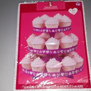 Wilton Cupcake Stand Valentine's day
